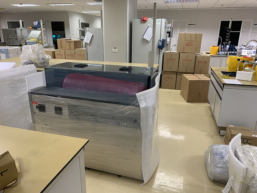 沙河實(shí)驗(yàn)室設(shè)備搬運(yùn) 沙河實(shí)驗(yàn)室設(shè)備搬運(yùn)