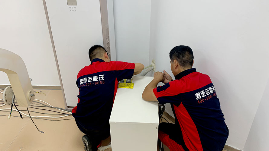 實驗設(shè)備搬運(yùn)價格的行業(yè)標(biāo)準(zhǔn)