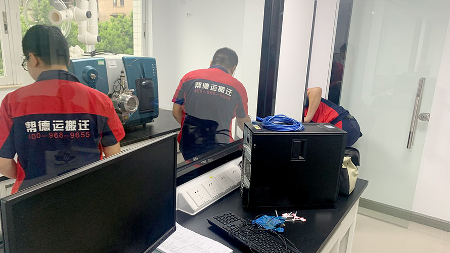 實驗室搬運(yùn)公司的選擇與比較